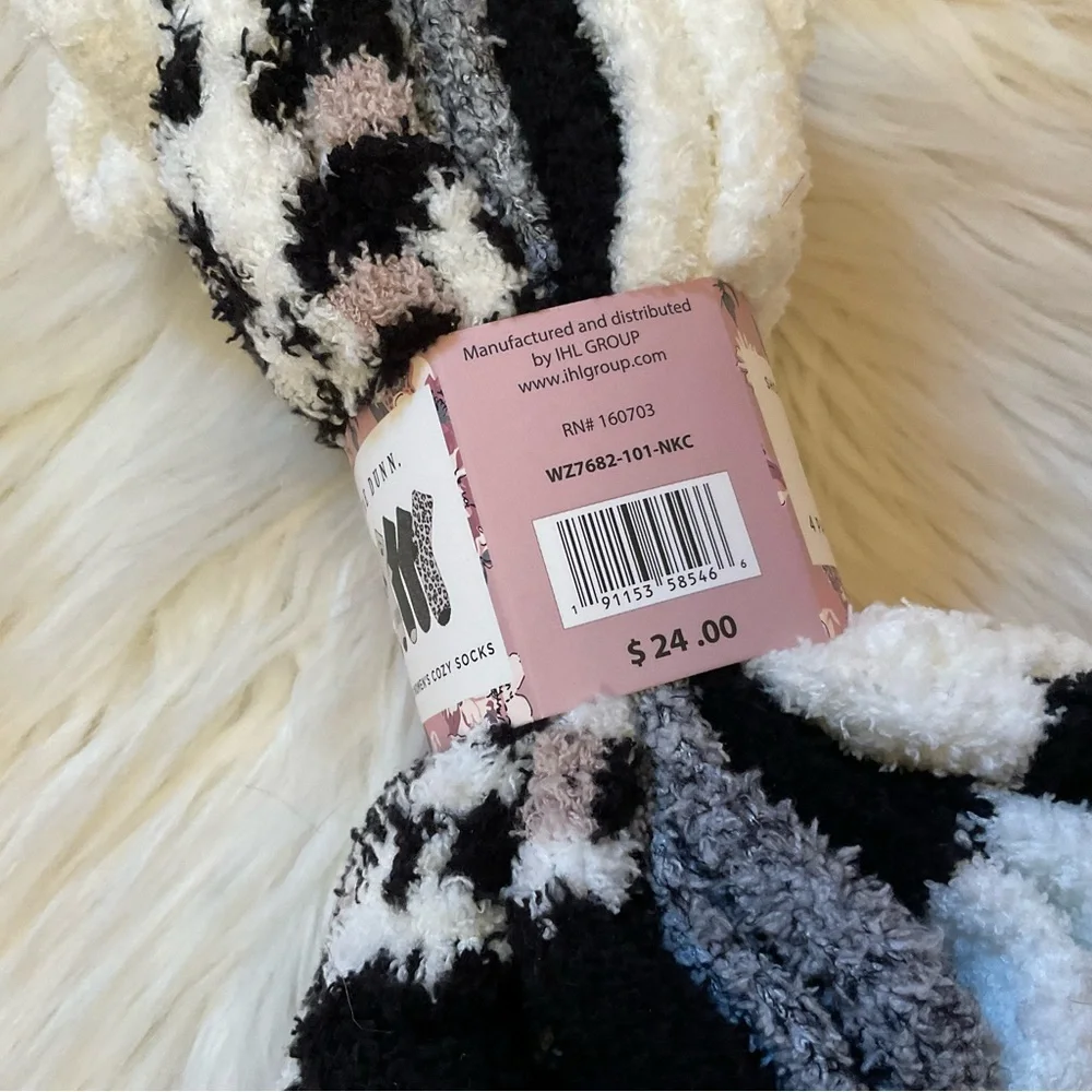 Rae Dunn Fur Mama 4 Pairs Women’s Cozy Socks - NWT